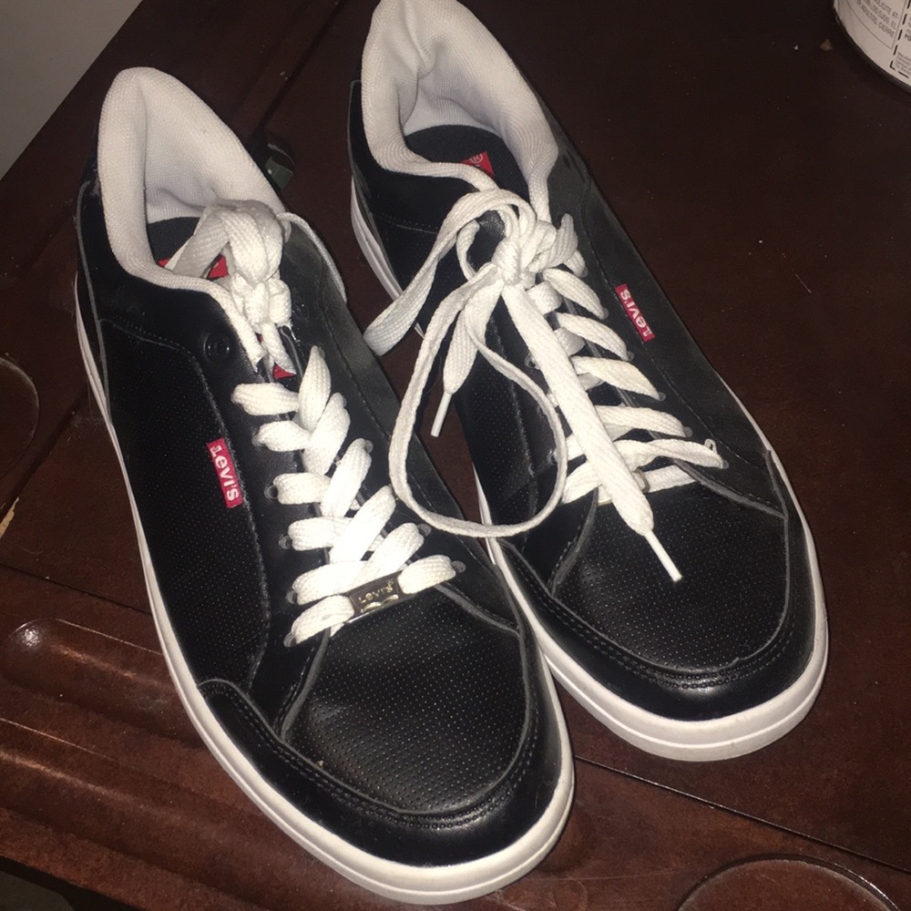 Levis shoes